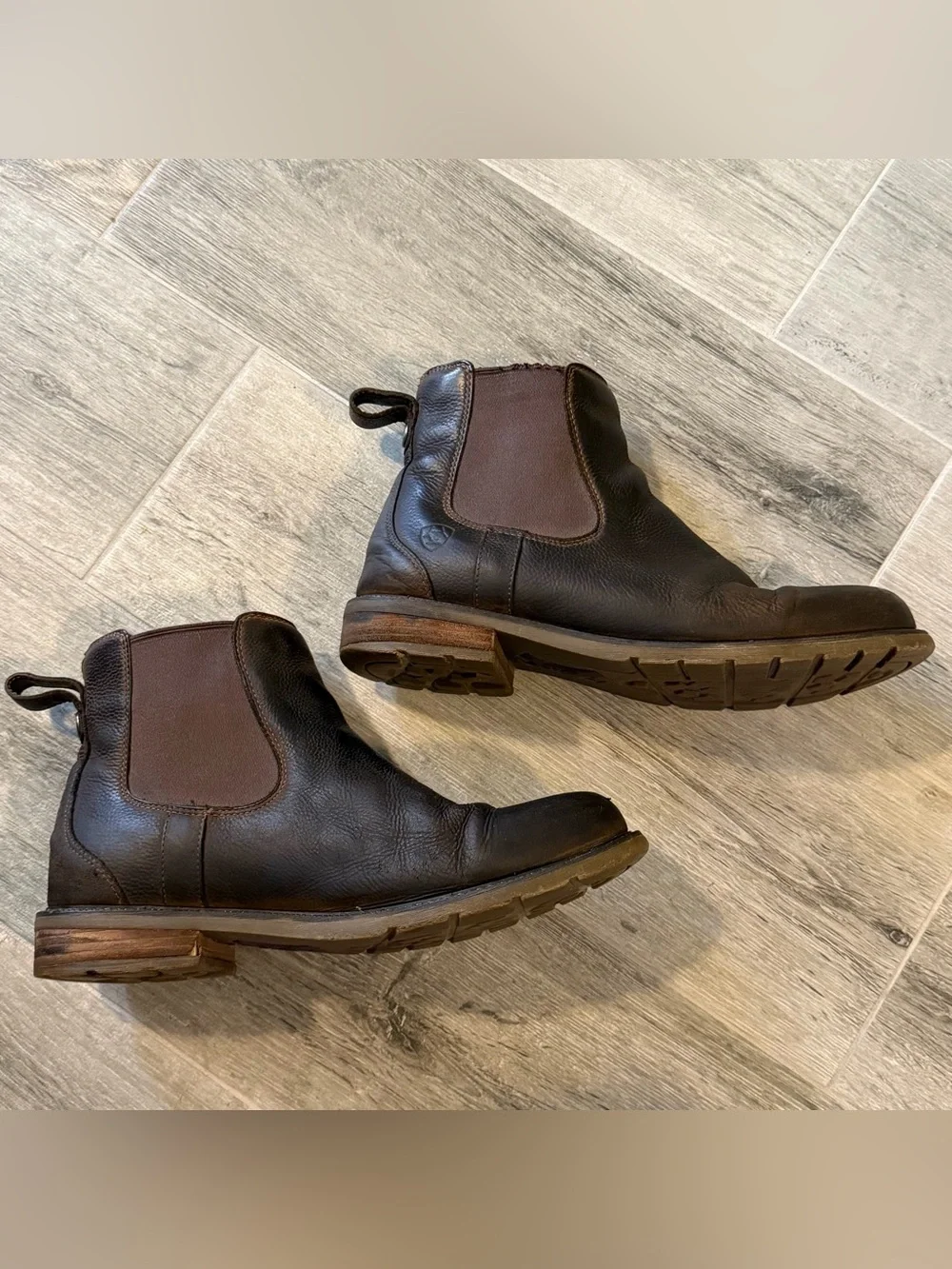 Ariat Men's Brown Leather Chelsea Ankle Boots 10.5D Waterproof Round Toe